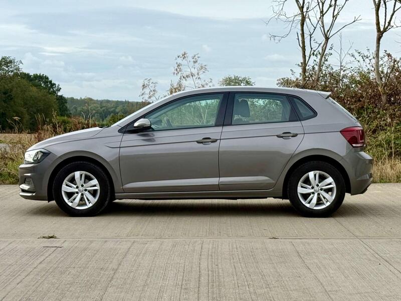 Volkswagen Polo view 7
