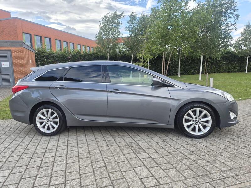Hyundai I40 view 5