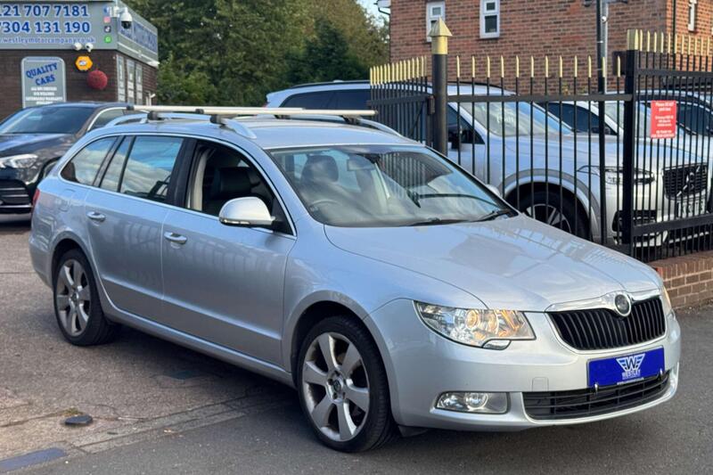 Skoda Superb view 7