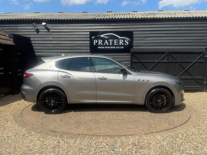 Maserati Levante view 5