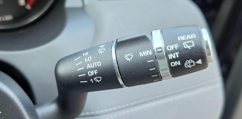 Land Rover Range Rover Evoque 2.0 Si4 HSE Dynamic Auto 4WD Euro 6 (s/s) 5dr thumbnail 36