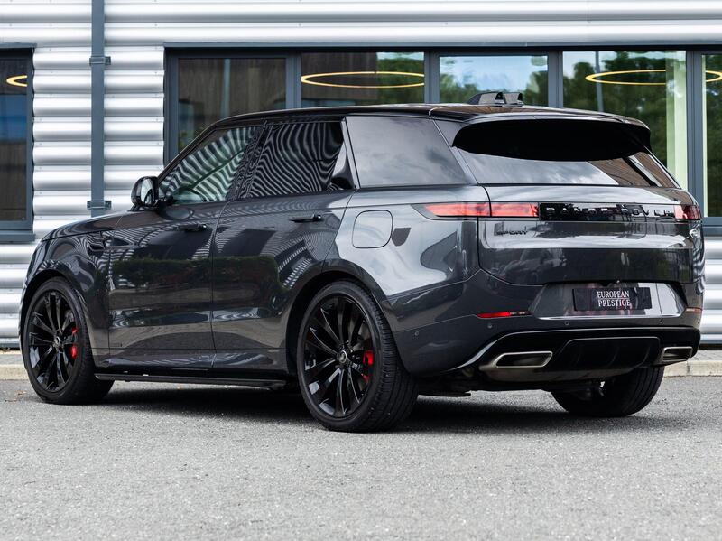 Land Rover Range Rover Sport view 5