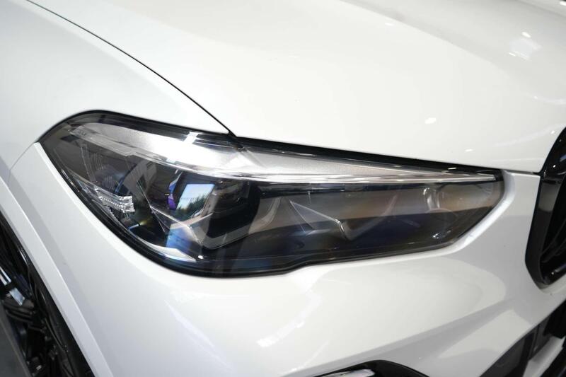 BMW X5 BMW X5 view 6