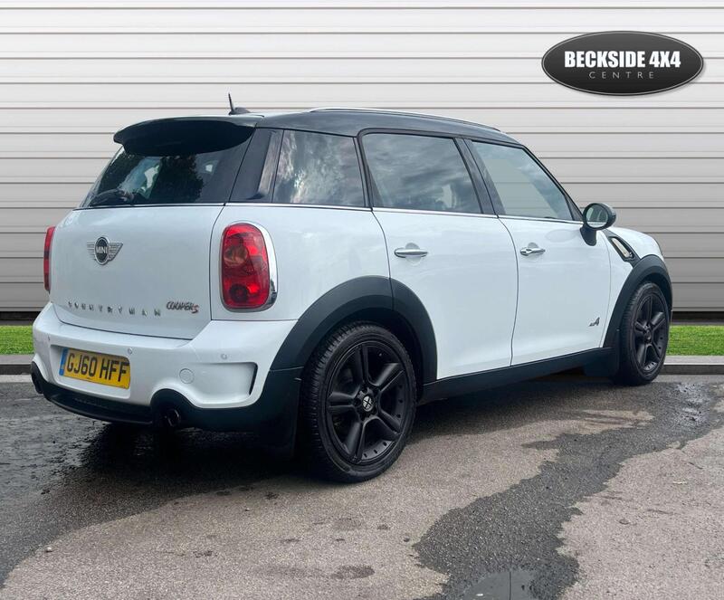Mini Countryman view 6