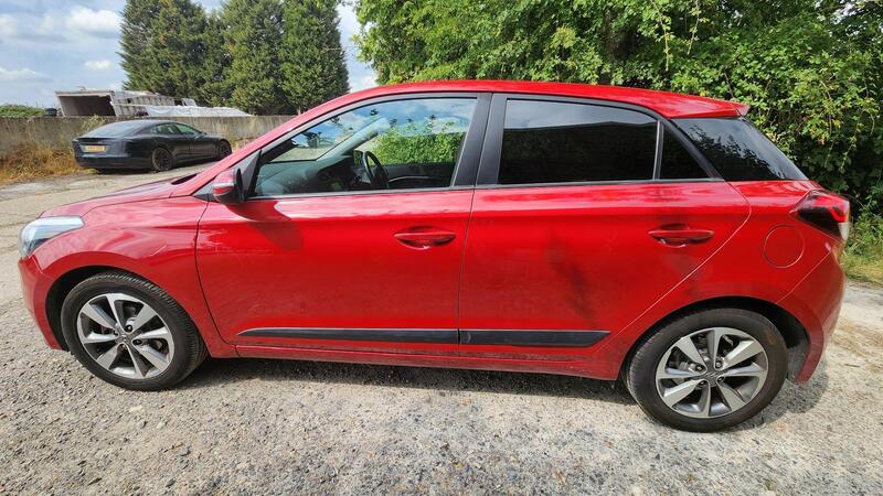 2017 Hyundai i20 — photo 10