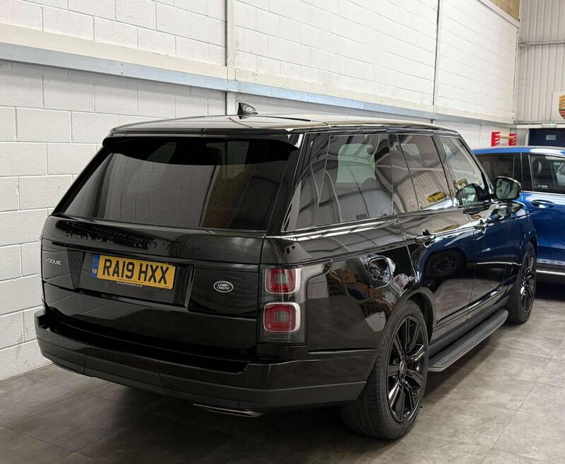 Land Rover Range Rover view 6