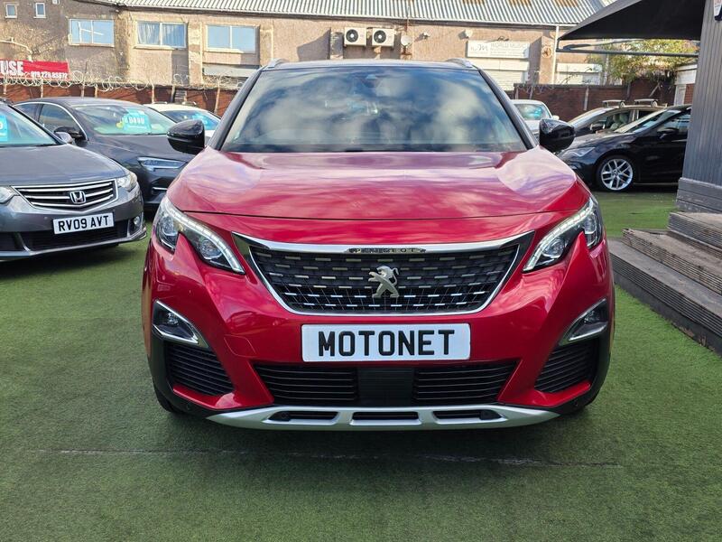 Peugeot 3008 view 4