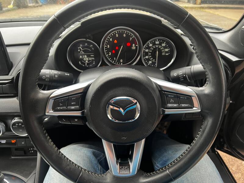 Mazda MX 5 view 7