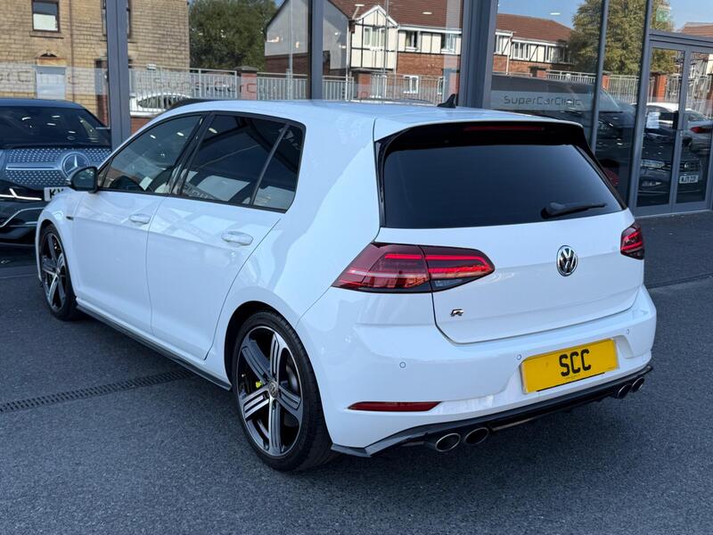 Volkswagen Golf view 7