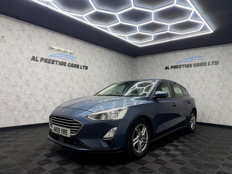 Ford Focus main image