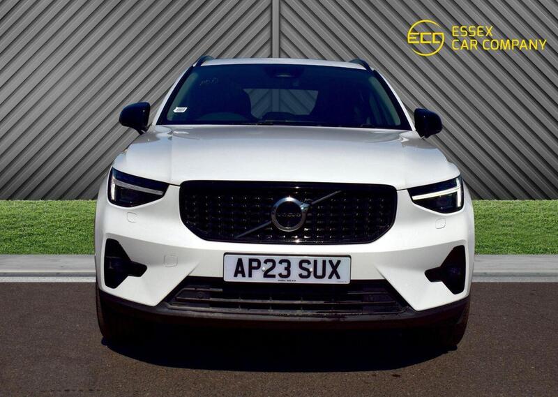 Volvo XC40 view 5