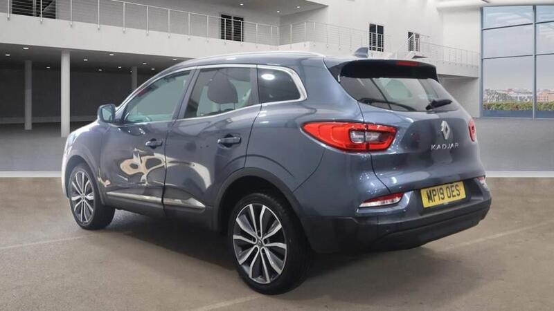 Renault Kadjar view 3
