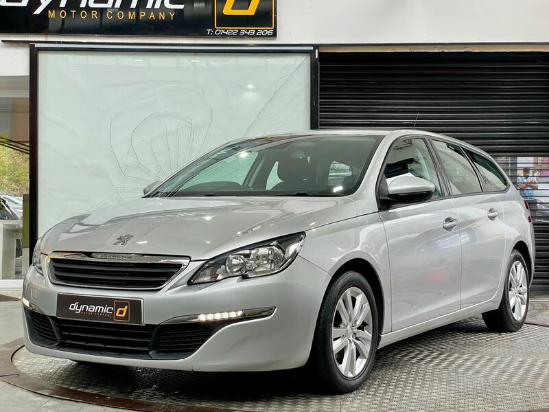 Peugeot 308 SW main image