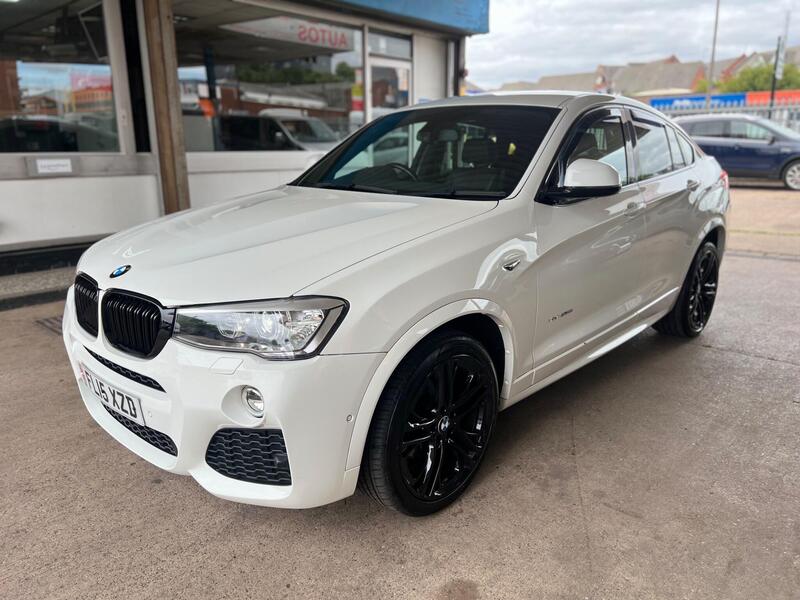 BMW X4 view 3