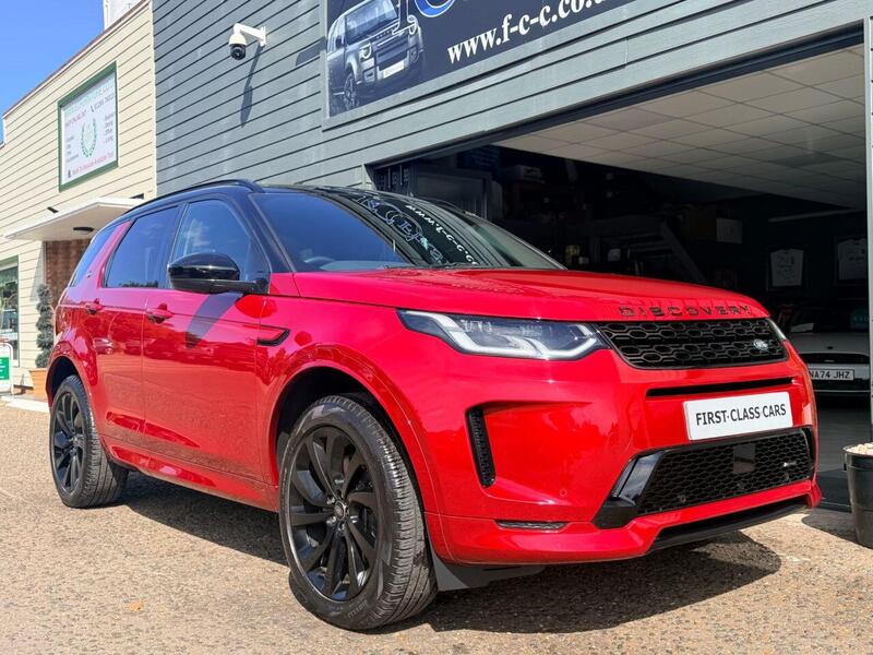 Land Rover Discovery Sport view 4