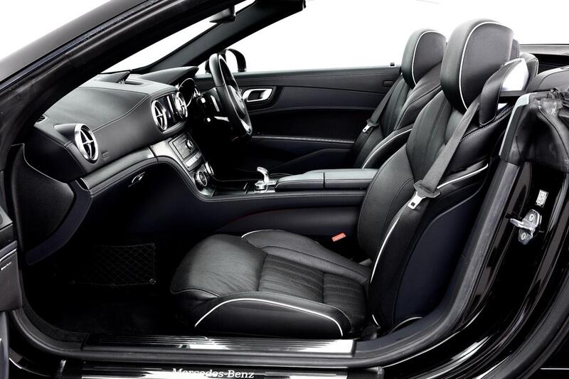 Mercedes-Benz SL view 2