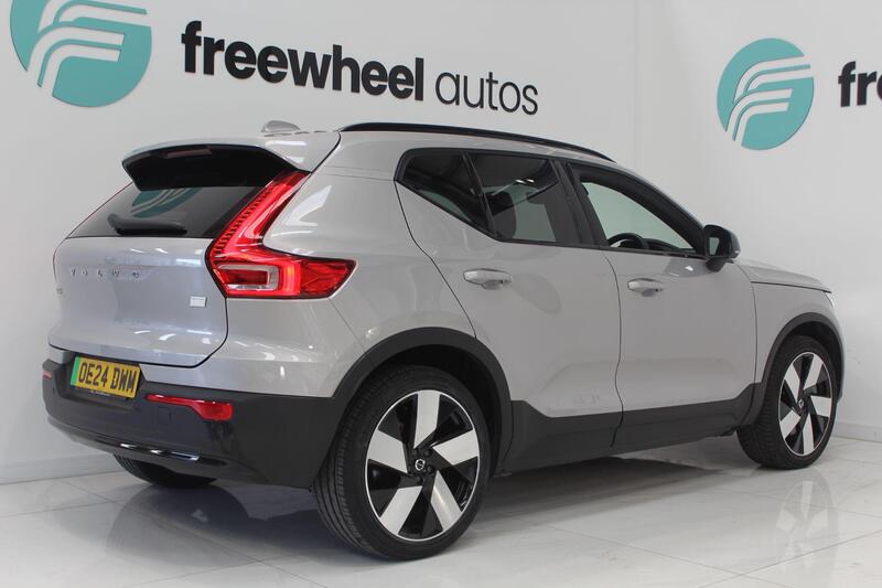 2023 Volvo XC40 in Silver — image 24 of 73