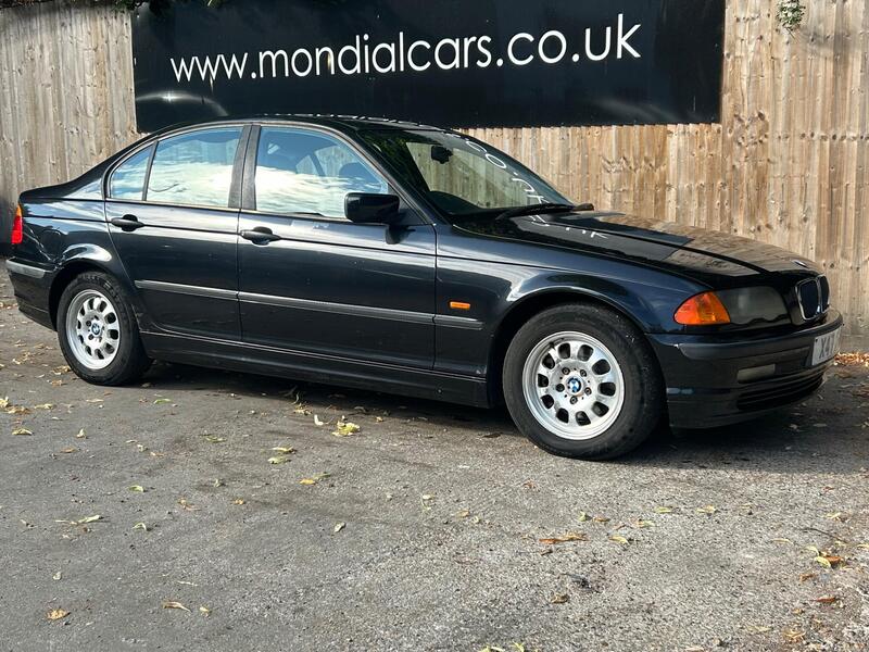 BMW 3 Series view 6