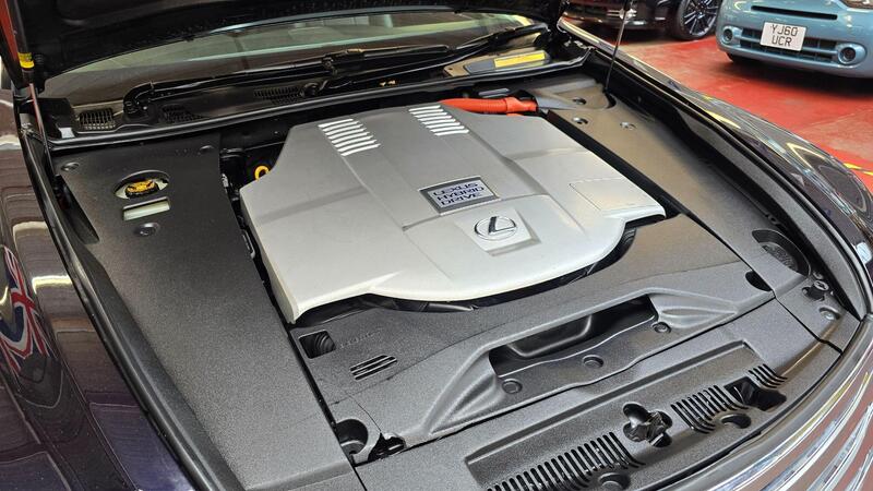 Lexus LS view 46
