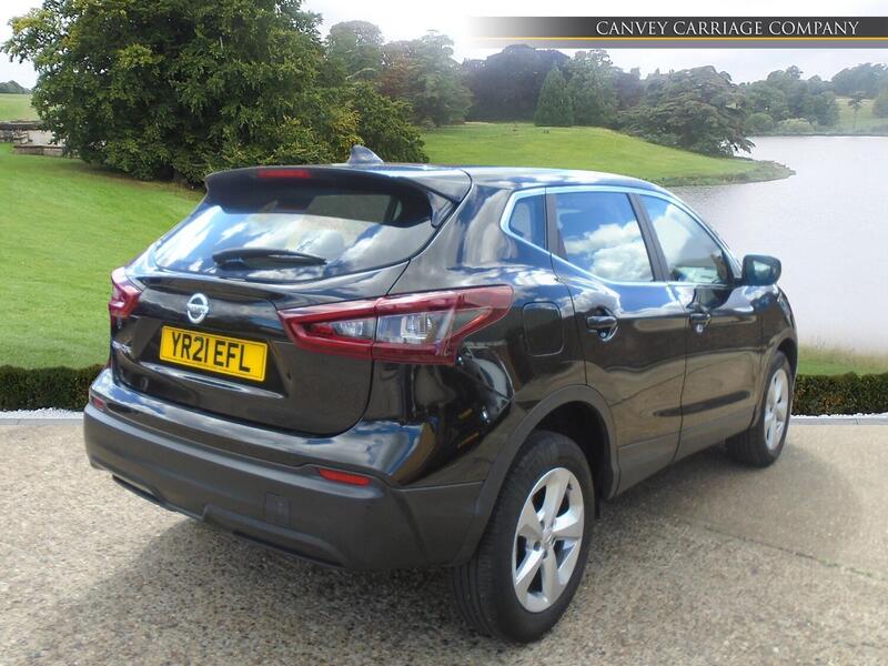 Nissan Qashqai view 3