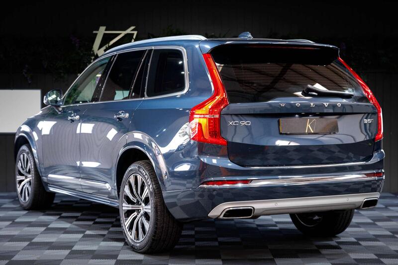 Volvo XC90 view 6