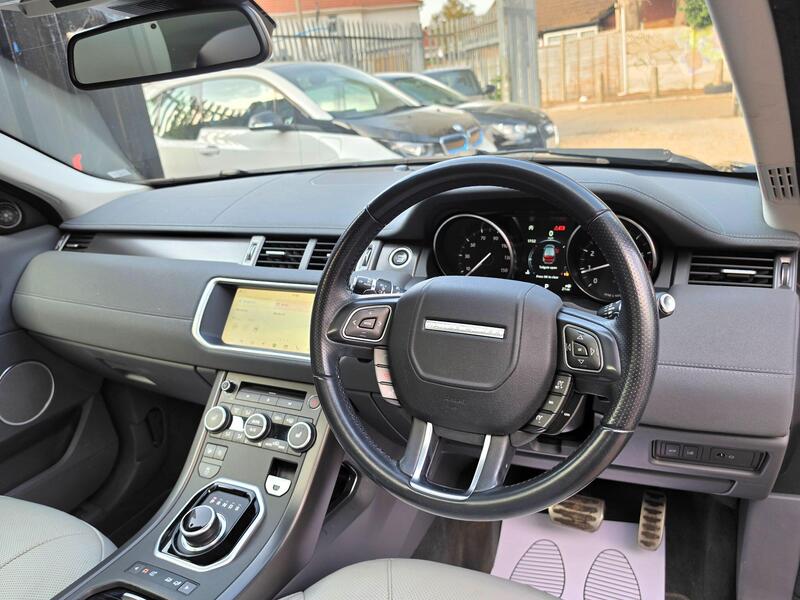 Land Rover Range Rover Evoque 2.0 Si4 HSE Dynamic Auto 4WD Euro 6 (s/s) 5dr thumbnail 26
