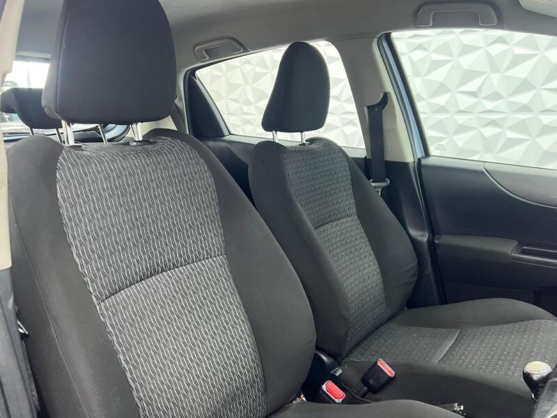 Toyota Yaris view 16