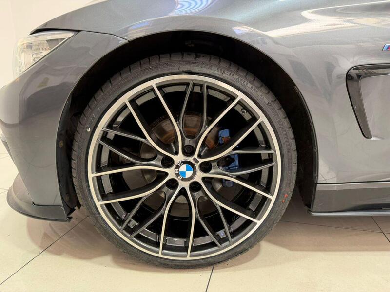 BMW 4 Series view 5