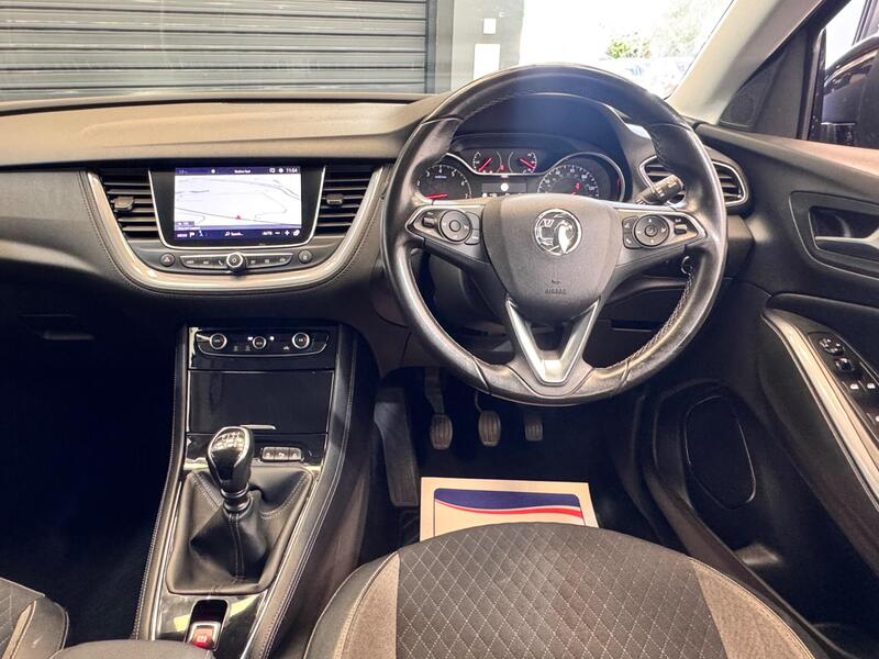 Vauxhall Grandland X view 28