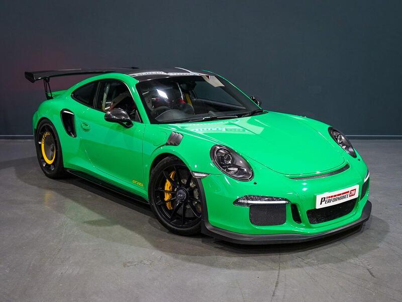 Porsche 911 view 7