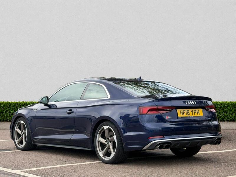 Audi Audi S5 view 5