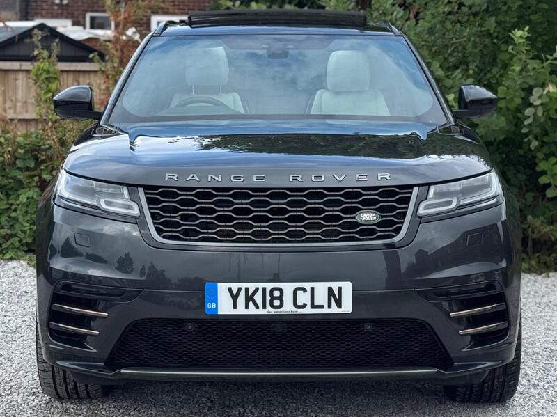 Land Rover Range Rover Velar view 4
