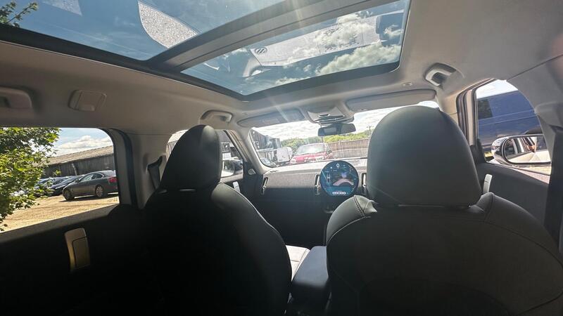 2025 MINI Countryman — photo 12