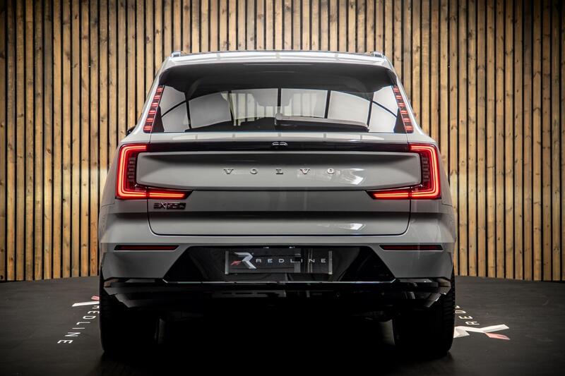Volvo Ex90 view 6