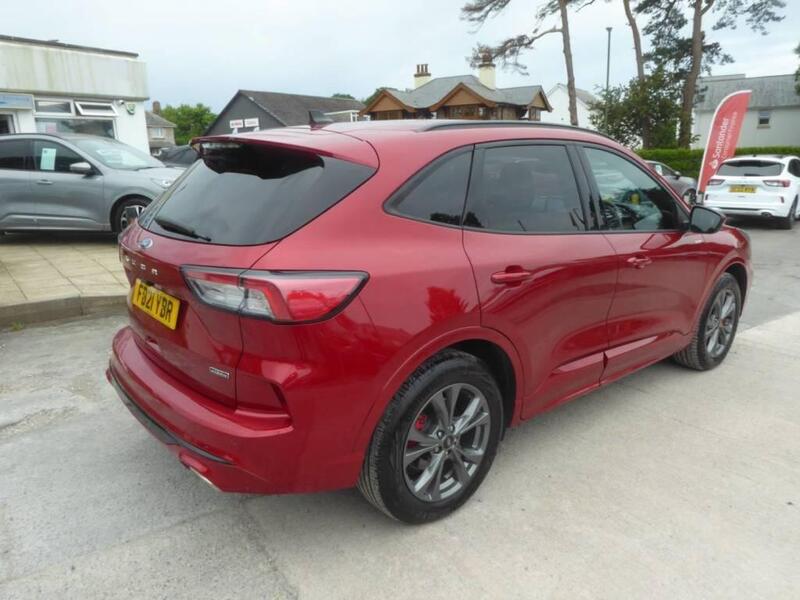 Ford Kuga view 3