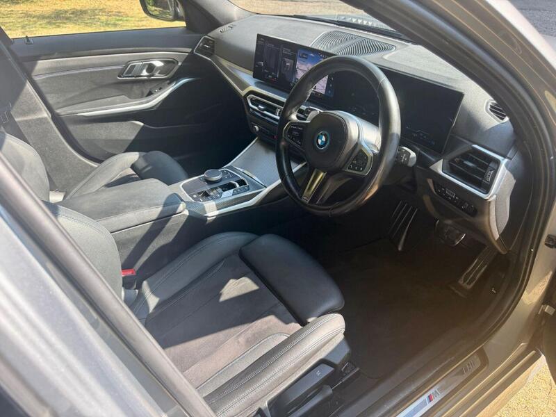 BMW 3 Series view 2