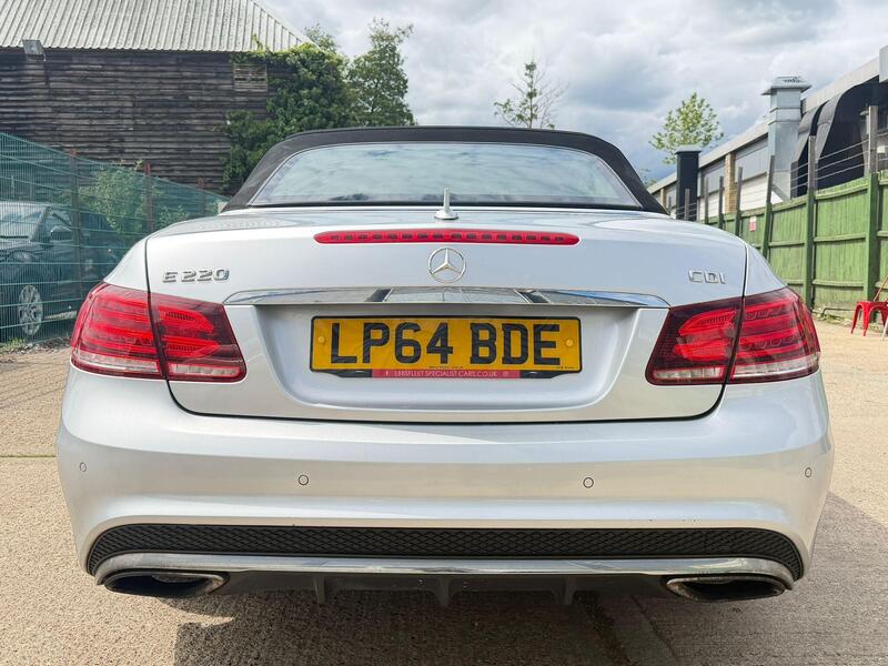 Mercedes-Benz E Class view 4