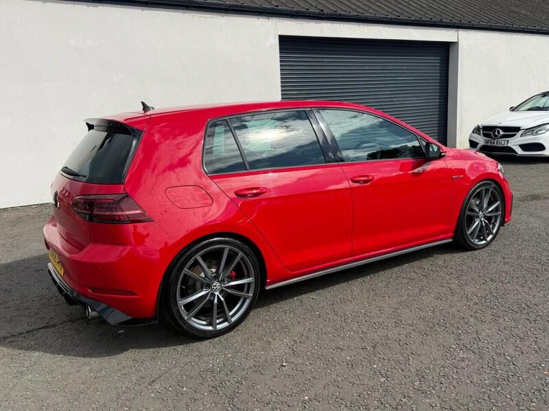 Volkswagen Golf view 3