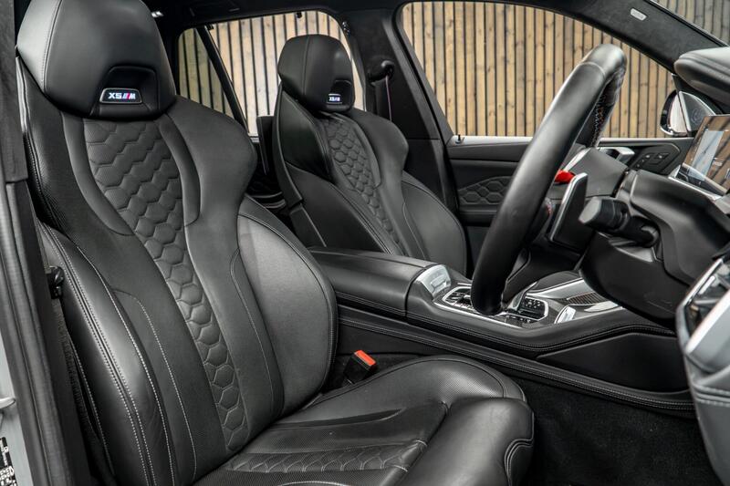 BMW X5 M view 2