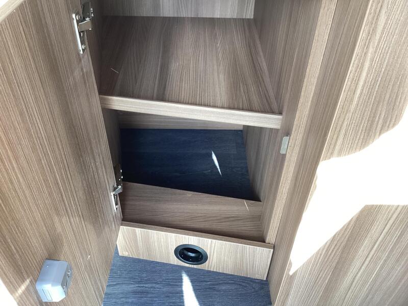Auto-Trail V-Line 635 Sport — image 32