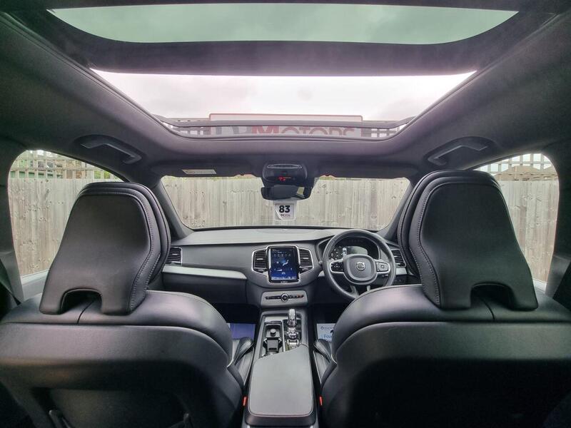Volvo XC90 view 6