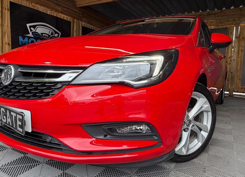 Vauxhall Astra view 6
