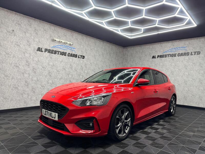 2021 Ford Focus in Red for sale