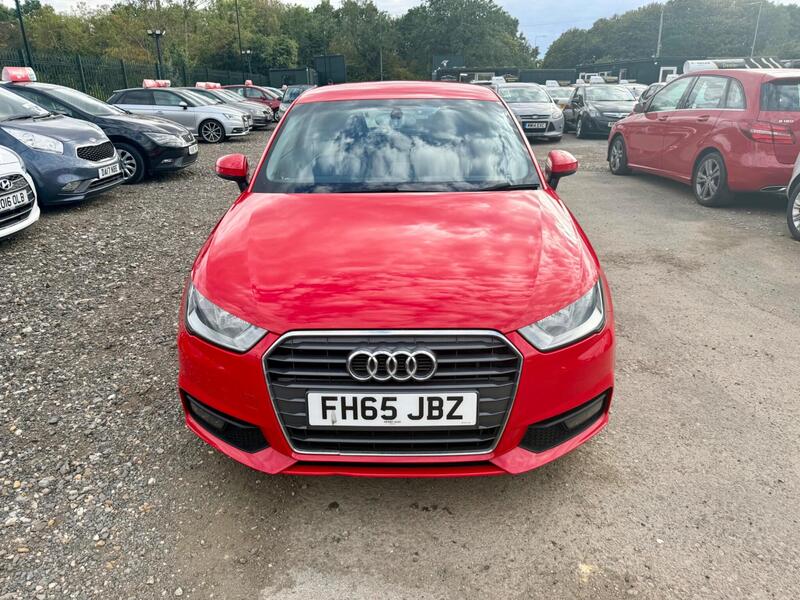 Audi A1 view 2