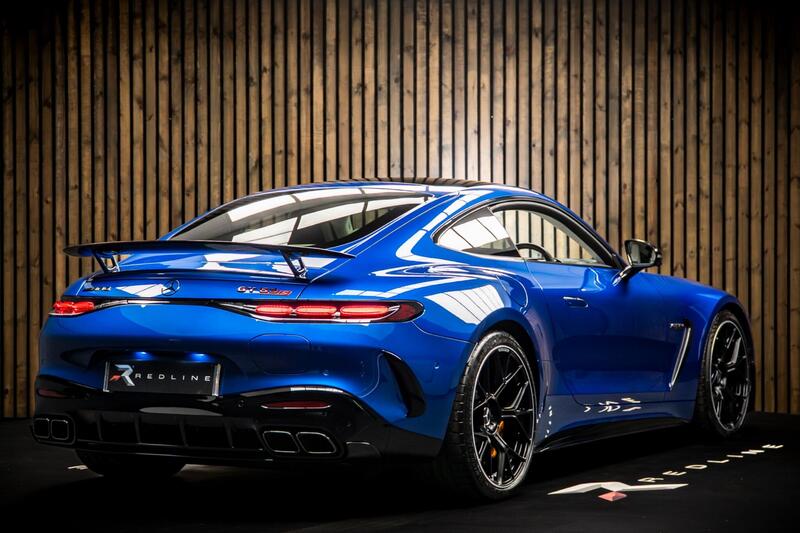 Mercedes-Benz Amg GT view 4