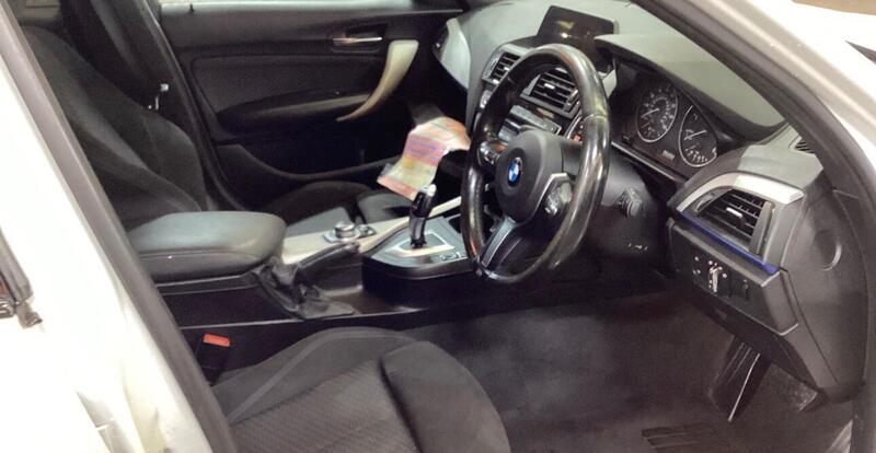 BMW 1 Series view 7
