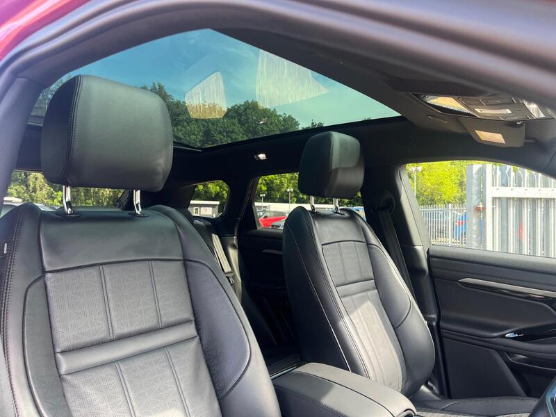 Land Rover Range Rover Evoque view 4