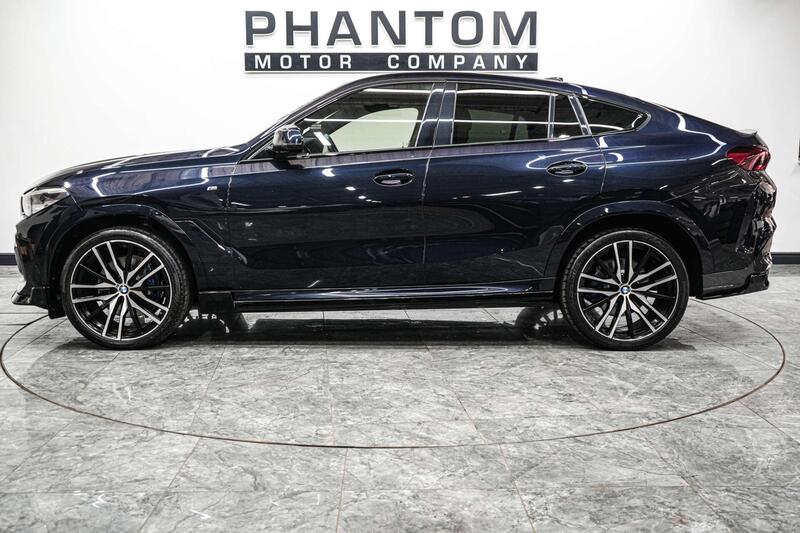 BMW X6 view 3