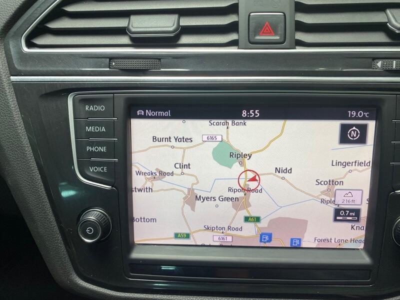 Volkswagen Tiguan view 7