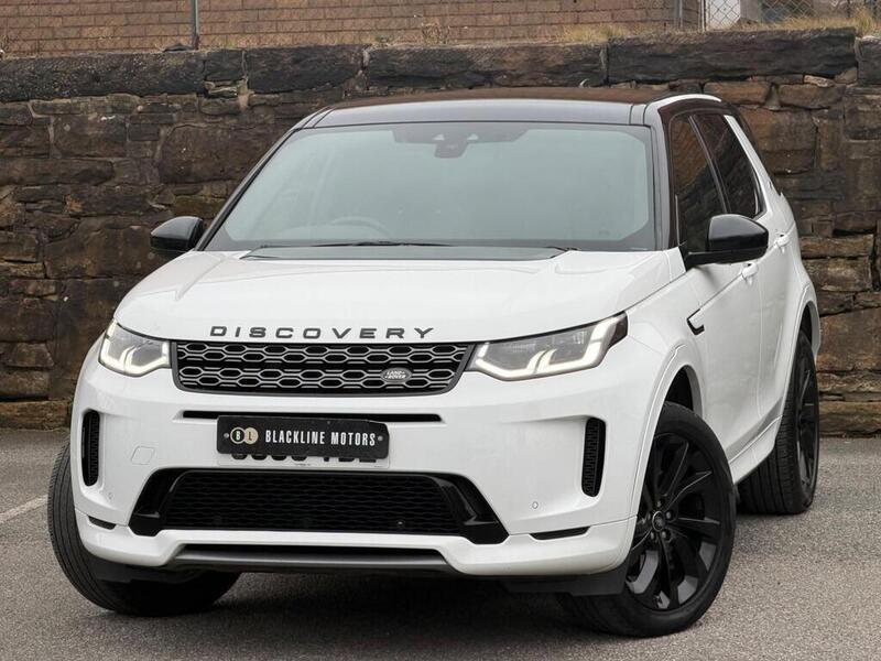 Land Rover Discovery Sport view 3